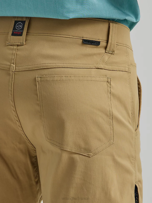 Wrangler Hommes short cargo asymétrique atg PN28D541 vêtements bois d'orme (112333878)