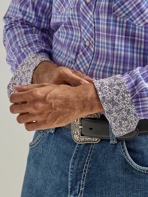 Wrangler Hommes Chemise à carreaux western à manches longues et deux poches, confort avancé, compétition 20x PN28D496 vêtements chèque de raisin violet (112327809)