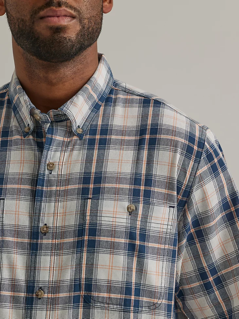 Wrangler Hommes chemise boutonnée à carreaux à manches courtes et facile d'entretien PN28D343 vêtements bleu marine foncé (112325891)