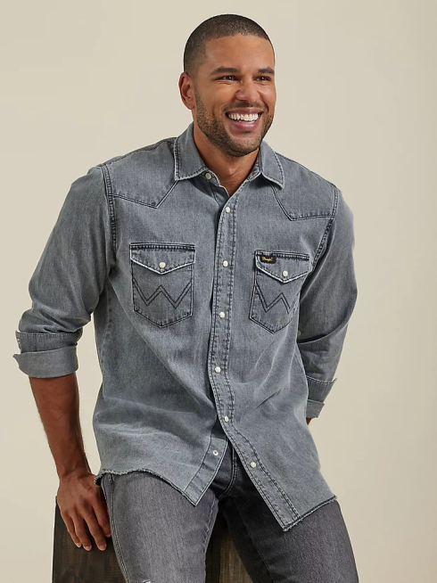 Wrangler Hommes chemise de travail du patrimoine PN28D474 vêtements noir lavé (112335452)